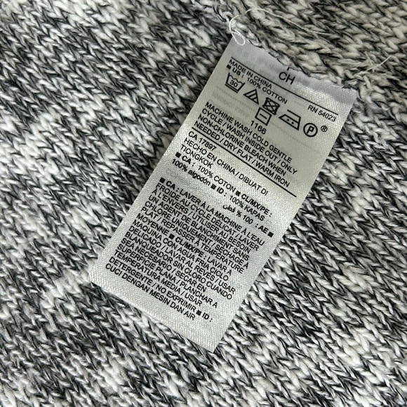 Old Navy Womens Gray White Knit Open Front Cardigan Long Sleeve Sweater Size S - Picture 9 of 10